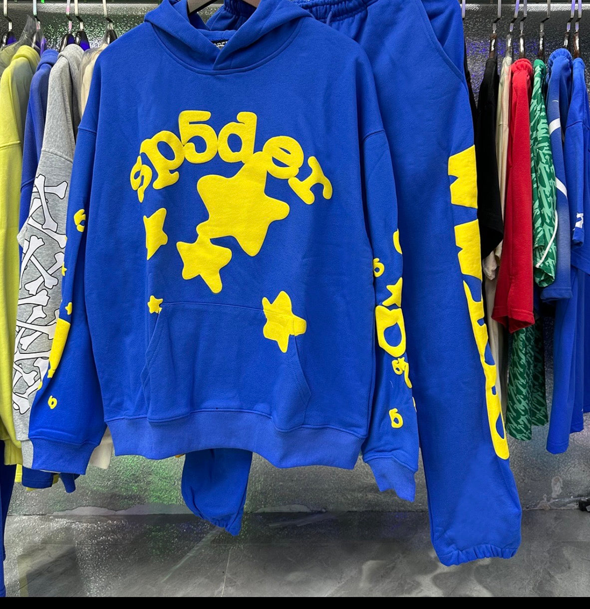 Blue and Yellow Spider Set