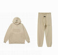 Essentials set