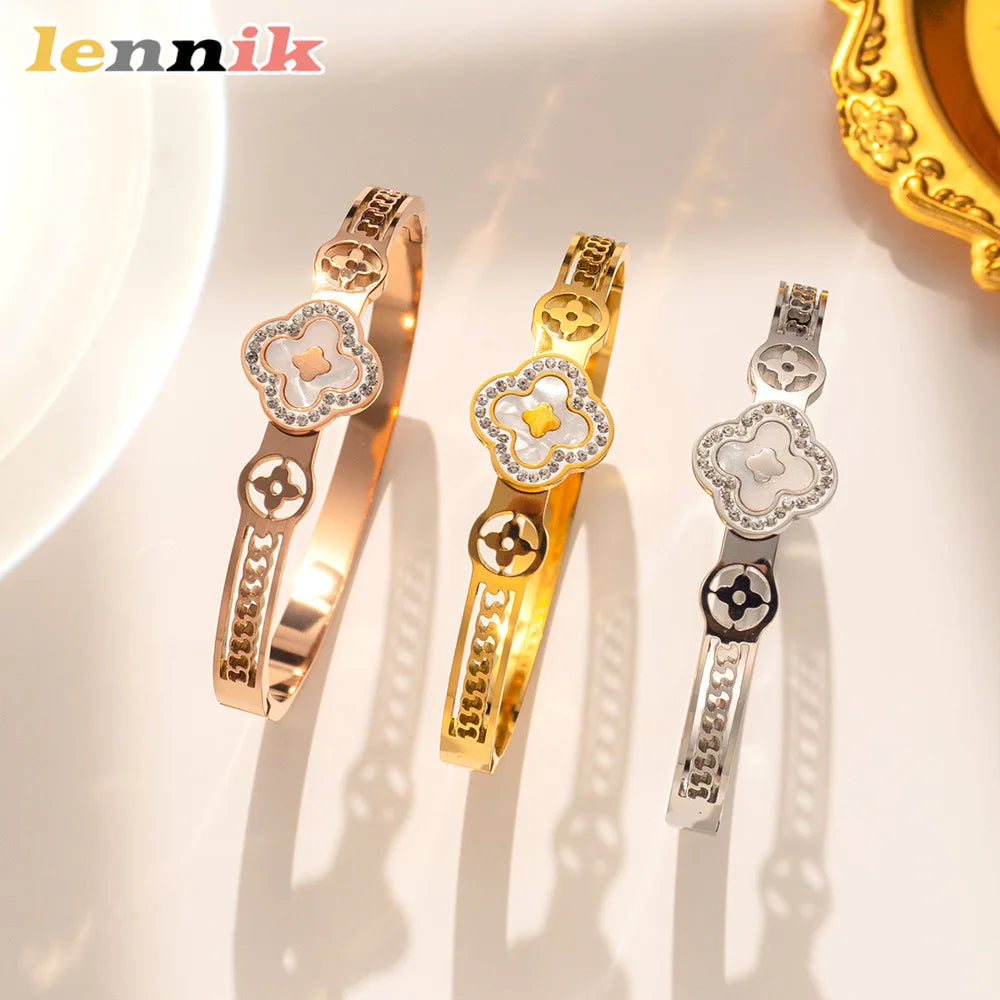 Elegant Clover Charm Bangle