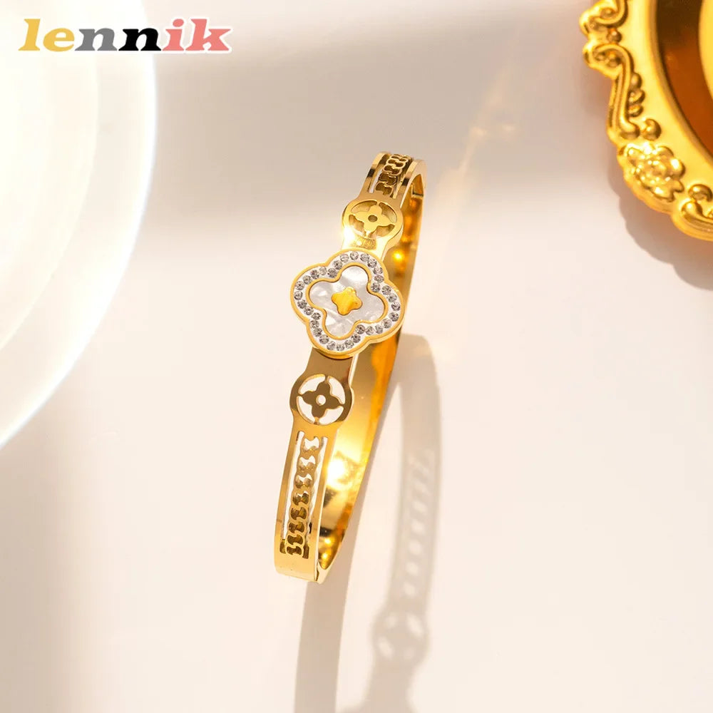 Elegant Clover Charm Bangle